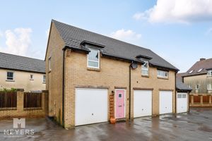 Photo 13- click for photo gallery